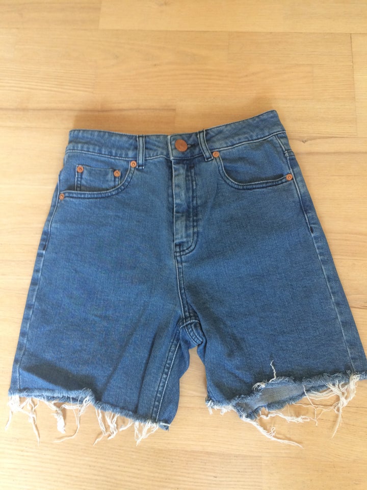 Shorts, Osos, str. 36