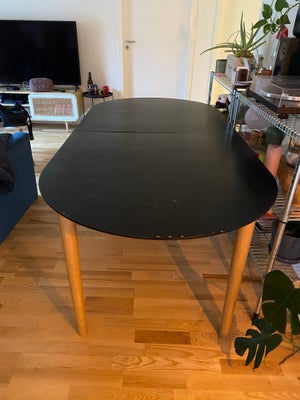 Spisebord, Træ, Jysk, b: 90 l: 190, Bordet er et stort sort bord med tillægsplader fra Jysk
B: 90 cm