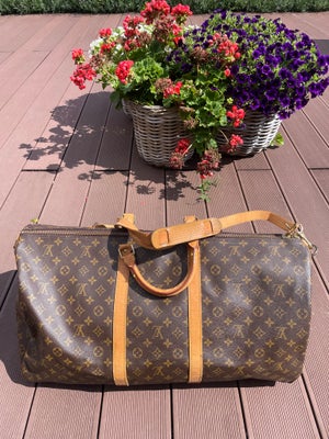 Weekendtaske, Louis Vuitton, Hey derude????

Sælger denne lækre og stilrene Louis Vuitton keepall 60