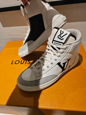 Sneakers, str. 37,5, Louis vuitton,  Hvid,  Skind,  Næsten som ny, Louis vuitton Charlie sneakers st