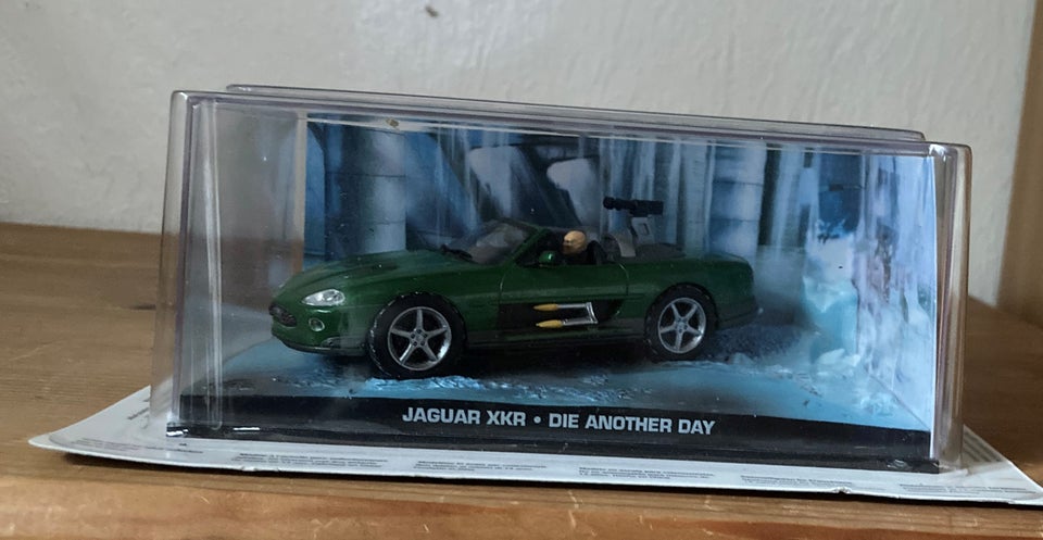 Modelbil, Jaguar 007, skala 1/43