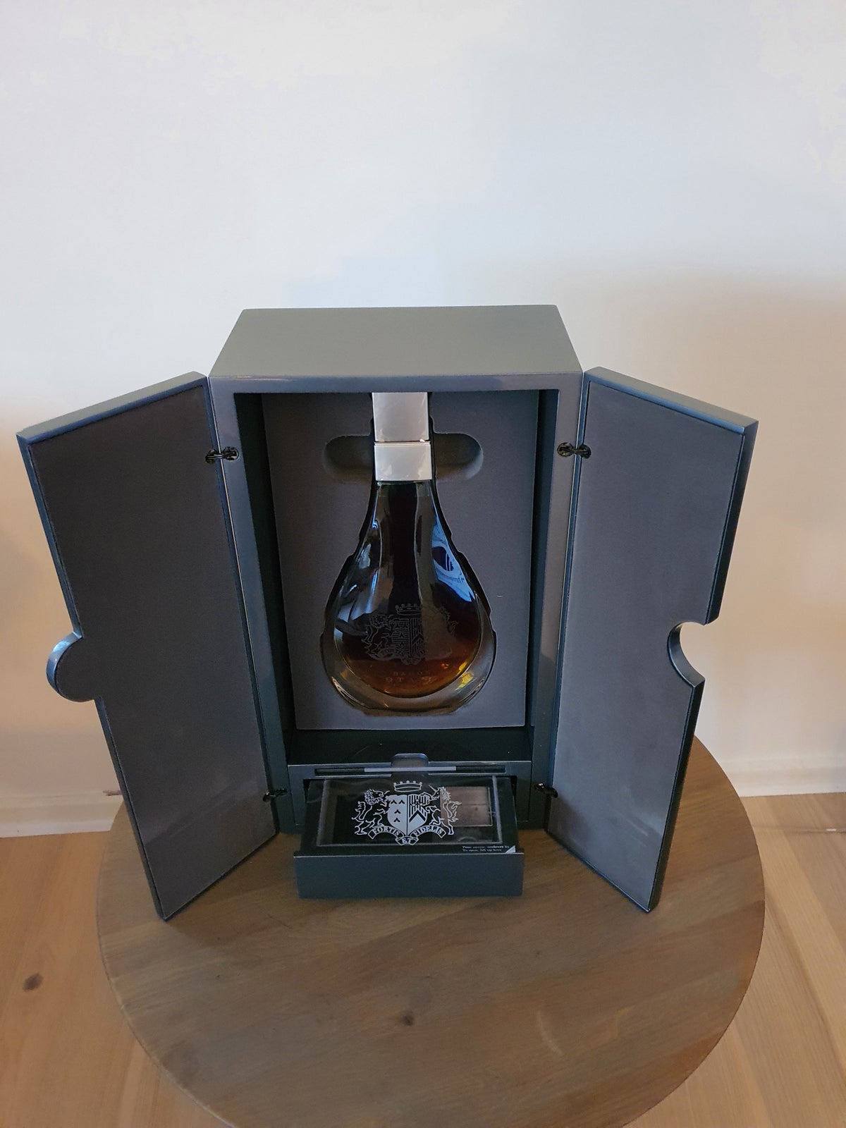 Cognac Baron Otard 'fortis et fidelis'