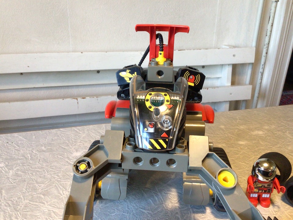 Legetøj, Lego Action Wheelers nr. 2916