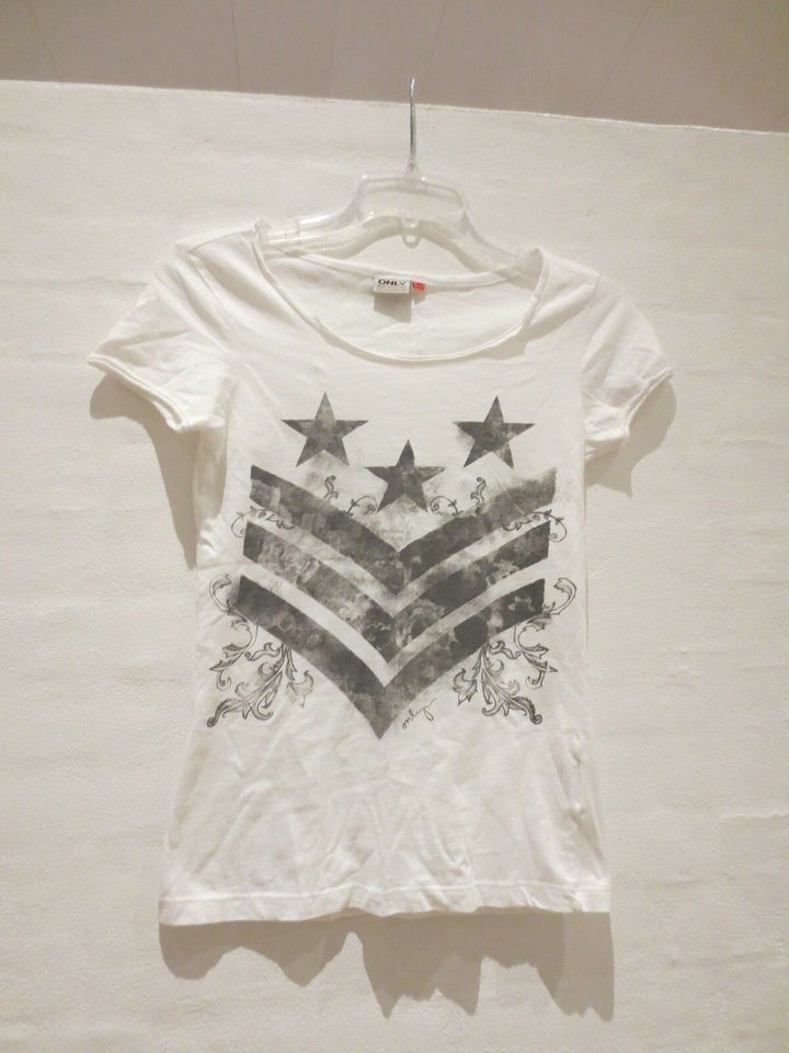 T-shirt, ONLY, str. 34