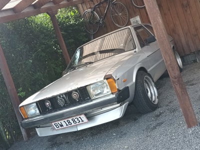 VW Scirocco, 1,6 GTi, Benzin, 1978, km 10000, sølvmetal, nysynet, 3-dørs, 15" alufælge, Har lidt for