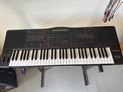 Keyboard, Technics KN 1000, Rigtig fin keyboard 
Spiller som den skal. 
Skal afhentes i 7860 Rødding