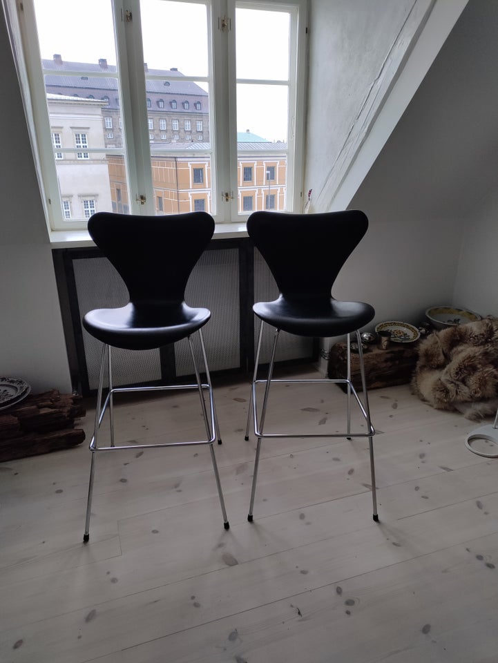 Arne Jacobsen 3197 2 stk barstole dba.dk K b og Salg af Nyt