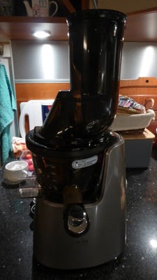 Slow juicer, Witt bu Kuvings, Rigtig god slow juicer C9600. sælges for 1450 kr.

