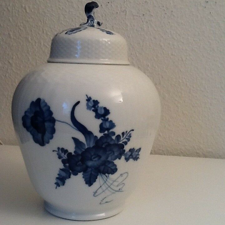 Porcelæn, Stor Royal Copenhagen Blå Blomst Svejfet, Royal