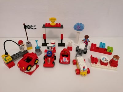 Lego Duplo, Racerbiler samt forskellige klodser og figurer, Sælges som vist på billedet

