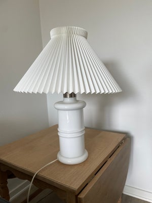 Lampe, Holmegaard, Holmegaard lampe inkl skærm
Sms ved interesse 60224336