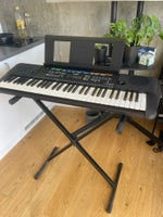 Keyboard, Yamaha PSR E253