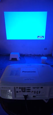 Projektor, Panasonic, God, Virker, godt lys i. 2000+ timer pære 200 timer ca