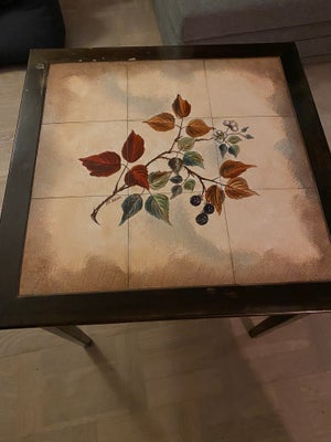 Kakkelbord, mahogni, b: 55 l: 55 h: 55, Fint lille kakkelbord - meget gammelt med naturligt patina. 