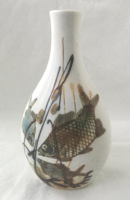 Keramik,  Nils Thorsson vase,  Royal Copenhagen, nr. 1046-5144. H: 19 cm. I fin stand.