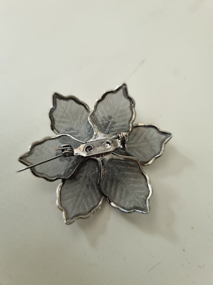 Broche, bijouteri