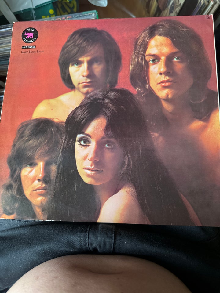 LP, Shocking blue