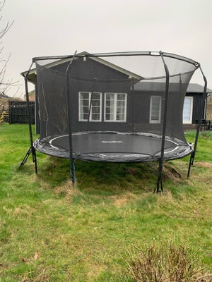 Trampolin, Salta, 5 år gammel. Salta trampolin premium Ø 396 cm. Med sikkerheds og stige. Nypris 499