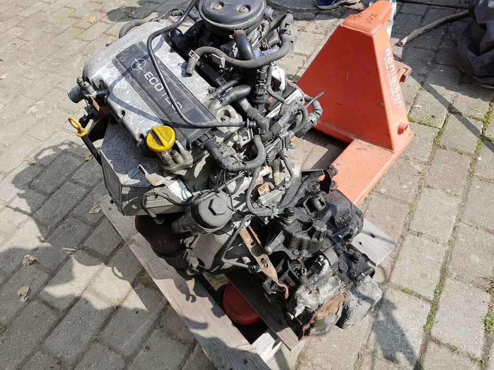 motor og gearkasse, Opel CORSA B, årg. 1998