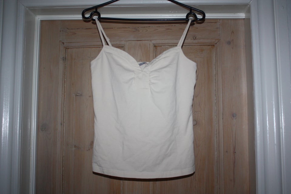 Top, In Wear, str. 36