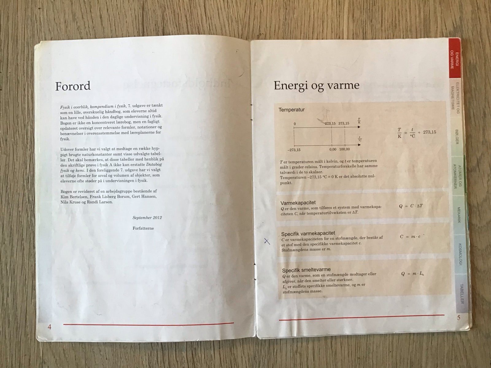 Fysik i overblik. Kompendium i fysik, Kim Bertelsen m.fl.,