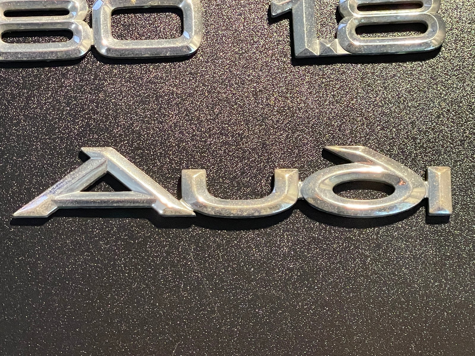 Andre reservedele, Emblemer, Audi 80