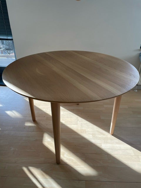 Rundt spisebord ø 115 cm - FDB Møbler
