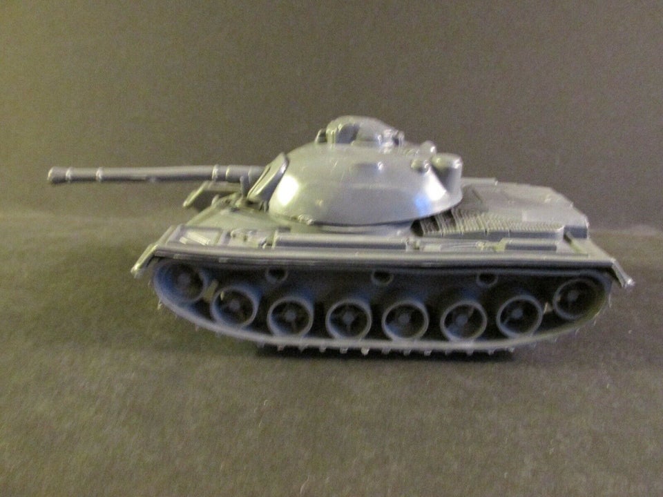 Biler, Kampvogn M48 Patton