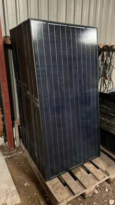 Solcelle, Ubrugte Ningbo solceller 4 kW (20x195 W).
Køb evt sammen med Fronius eller Omniksol invert