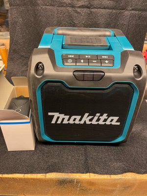 Andet elværktøj, Makita, Super fed Makita subwoofer med bluetooth, DRM200, god lyd, fremstår som ubr