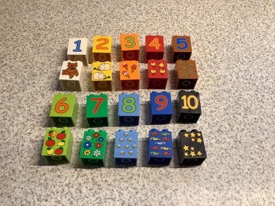 Lego Duplo, Reservedele, 20 stk duplo klodser i str 2x2 i dobbelt højde med tal 1-10 og tilsvarende 