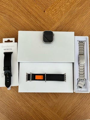Smartwatch, Apple, Apple Watch Ultra med 3 remme. 

Fungerer og fremstår som nyt, da det er meget be