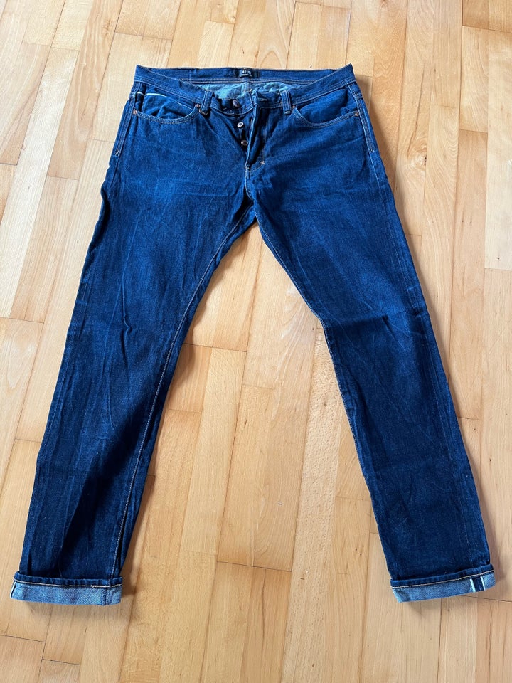 Jeans, Neuw, str. 34