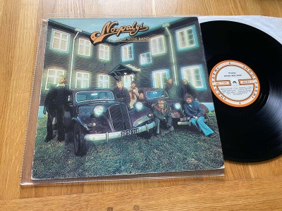 LP, NATION WIDE BAND, Nospalgi, Jazz, Kommer på Hookfarm HLS 76-2 (1976)

Cover/plade: vg(+)/ex

For