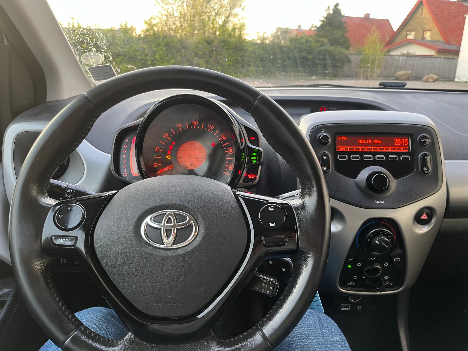 Toyota Aygo, 1,0 VVT-i x, Benzin