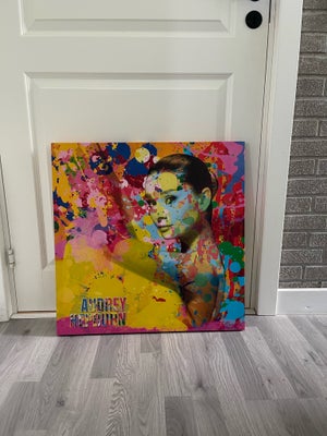 Lærredstryk, Audrey Hepburn maleri. Størrelse: 60 x 60 x 3 cm.
Fejler intet.