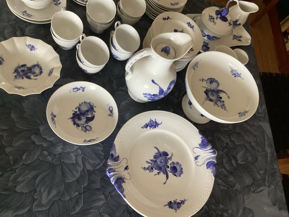 Porcelæn, Kaffestel, Blå blomst