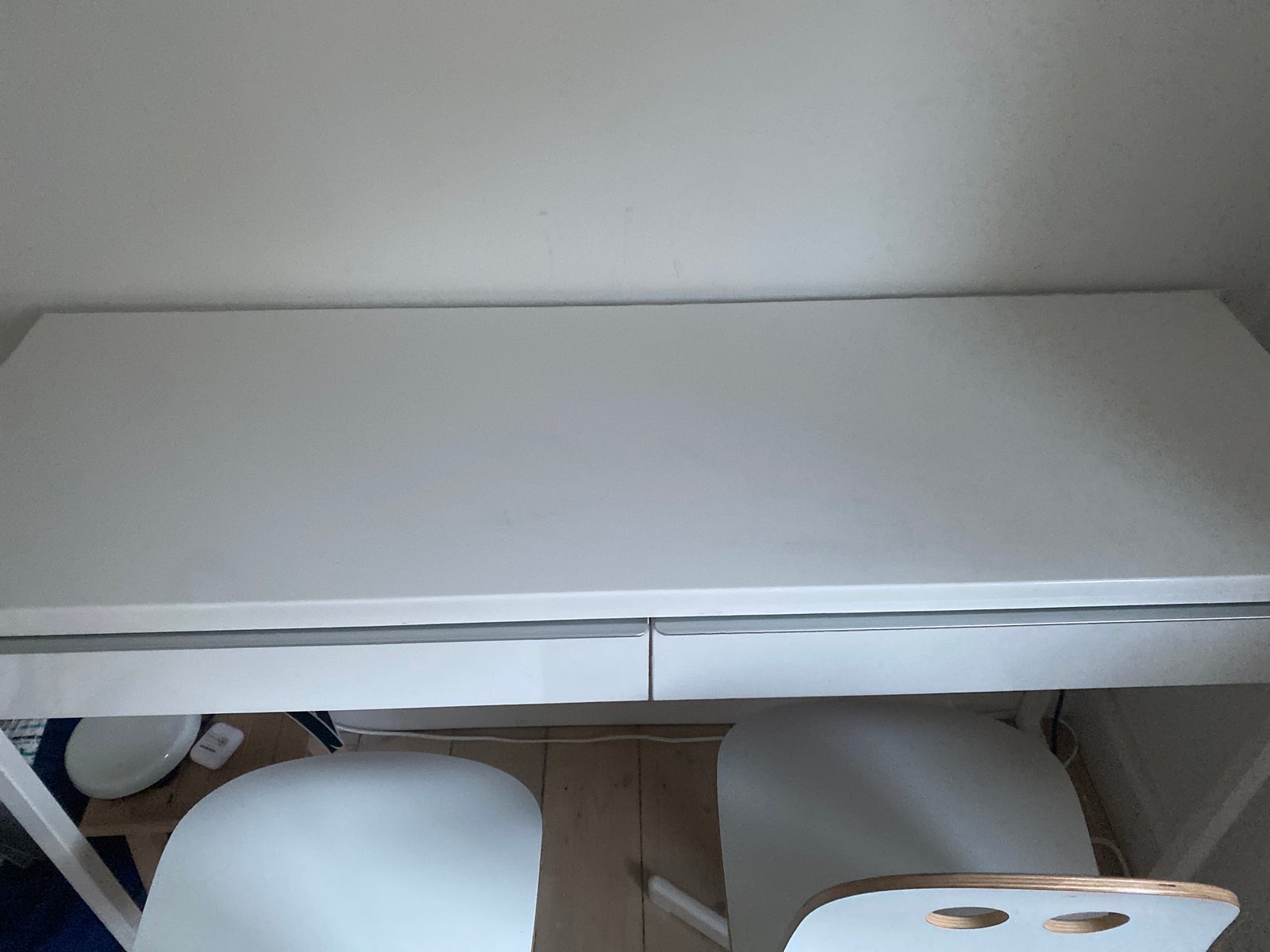 Skrivebord, Ikea, b: 120 d: 40 h: 74