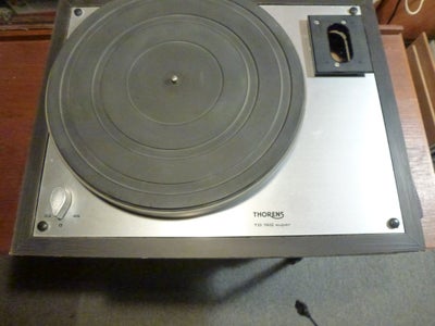 Pladespiller, Thorens, TD160 super, Rimelig, Thorens grammofonværk sælges.

Motor og rem fungerer.
U