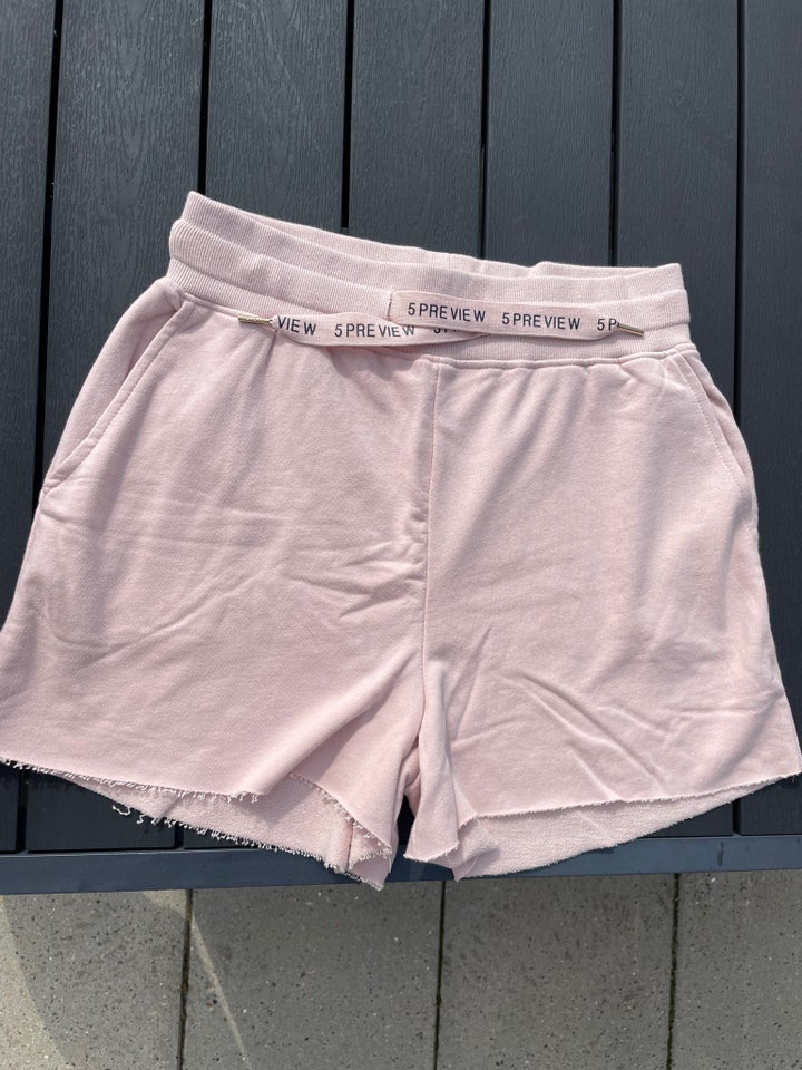 Shorts, 5 Pre Vie W, str. 32