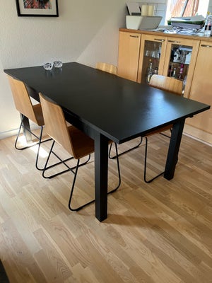 Spisebord, b: 84 l: 180, Spisebord med få ridser 
Som det står på billedet måler det 180 cm 
Der er 