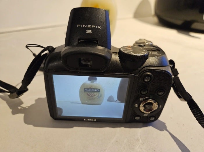 Fujifilm, FinePix S2500HD, 12 megapixels