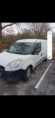 Fiat, Doblò Cargo, 1,3 MJT Basic L1, Diesel, 2010, 4-dørs, inkl. moms, Fiat doblo maxi sælges.
Start