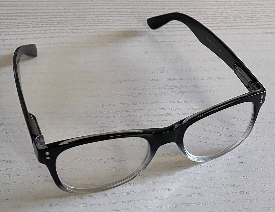 Måler hvorfor ikke nul Briller, plast, Læsebriller – dba.dk – Køb og Salg af Nyt og Brugt
