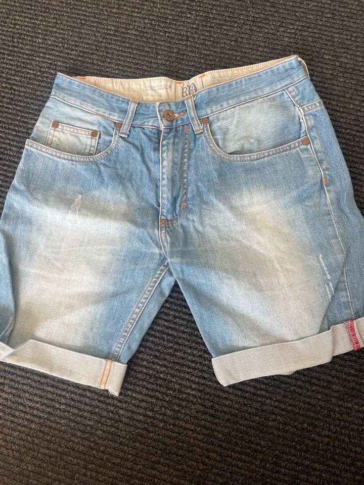 Shorts, Cowboyshorts, rvlt/revolution