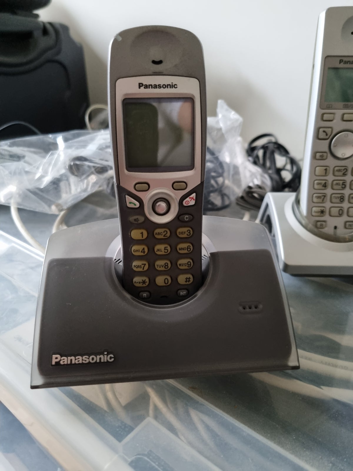 Panasonic, Trådløs DECT fastnet telefoner, Perfekt