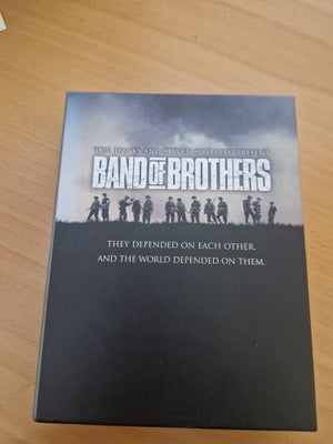 Kammerater I Krig / Band Of Brothers, DVD, action, DVDBOKS med 6 disc inkl bonus matreiale

Beskrive