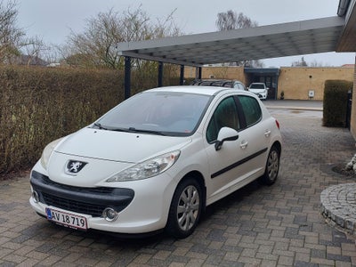 Peugeot 207, 1,6 S16, Benzin, 2007, km 174000, hvid, nysynet, aircondition, ABS, airbag, 5-dørs, cen