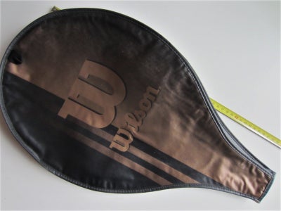 Taske, Wilson tennisketsjer  cover / taske.
Godt og solidt 50 cm langt og 28 cm bredt cover med lynl
