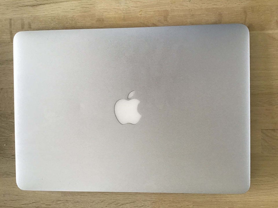 MacBook Air, 1.6 GHz, 4 GB ram